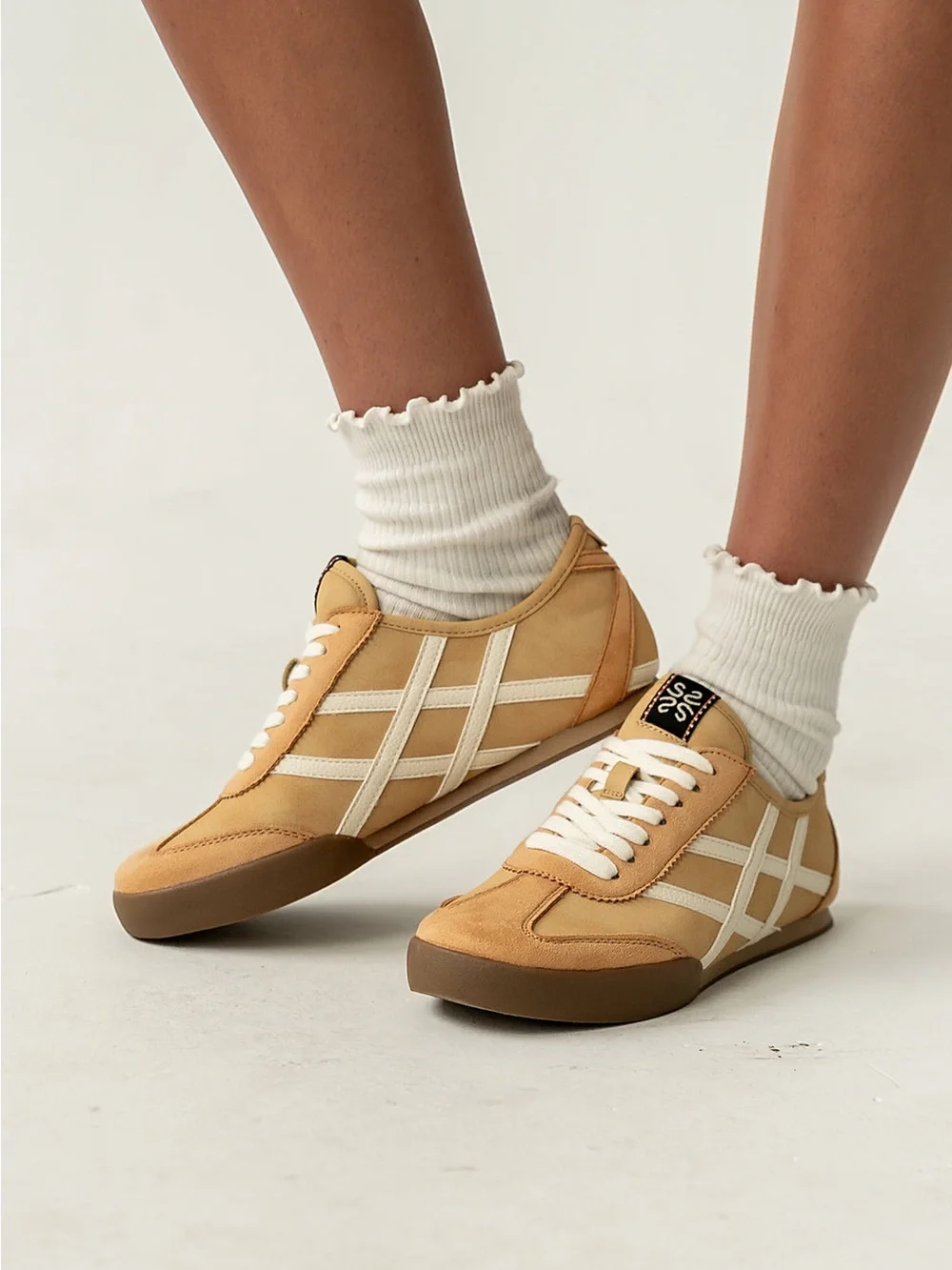 Böhme Dolly Sneakers Camel Tan Retro Low Profile Shoes Size 8